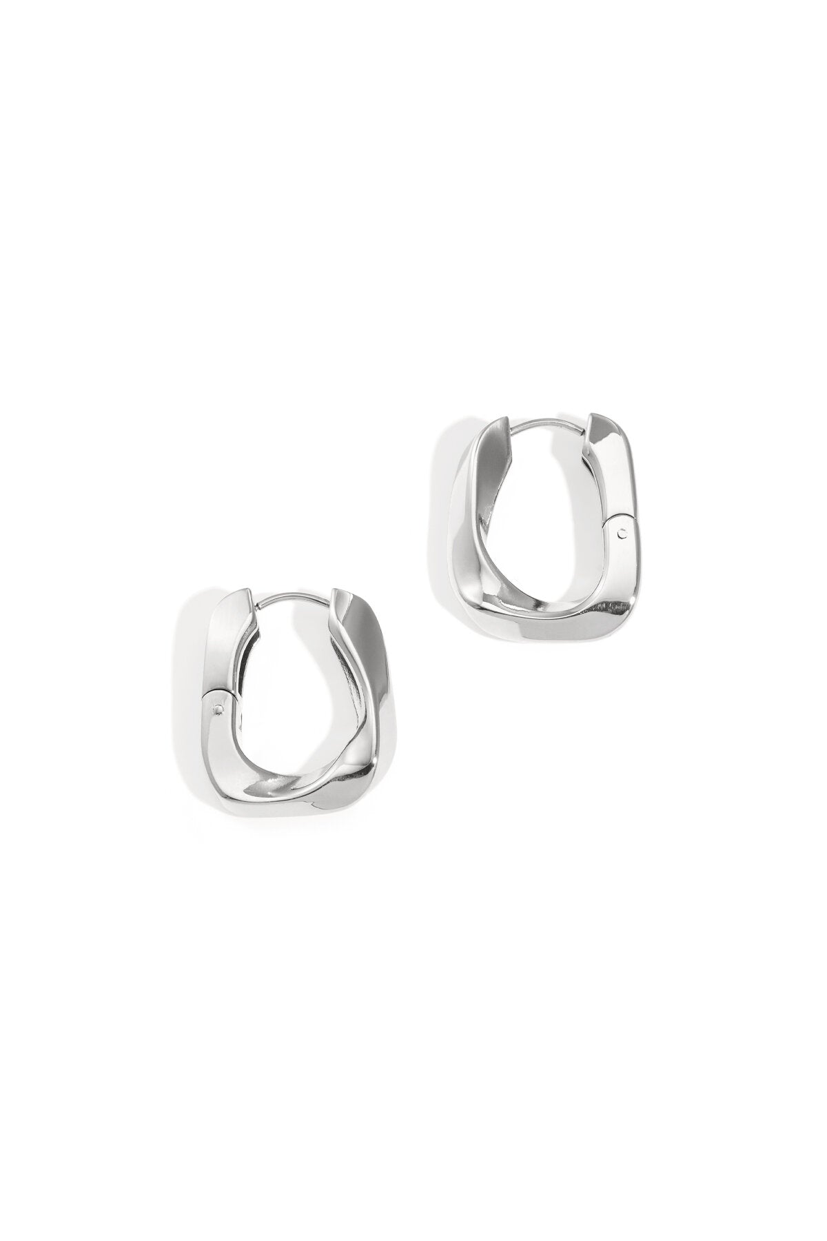Twisted rectangular hoop earrings