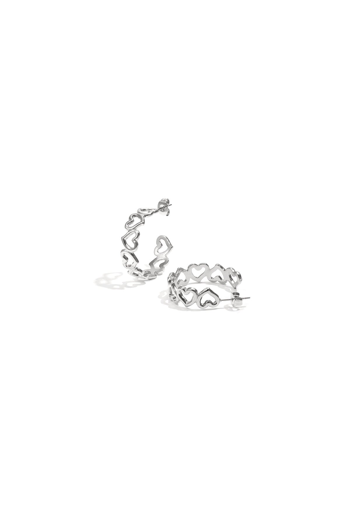 Pendientes de aro con corazones alternados